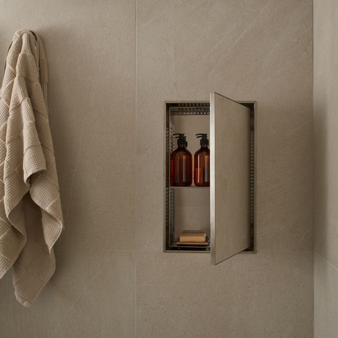 Framed No-See Shower Niche [Luxe]